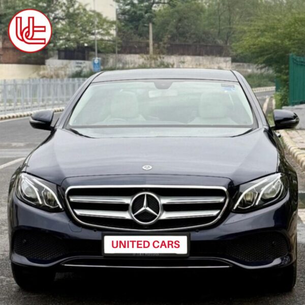 United cars -Mercedes E200